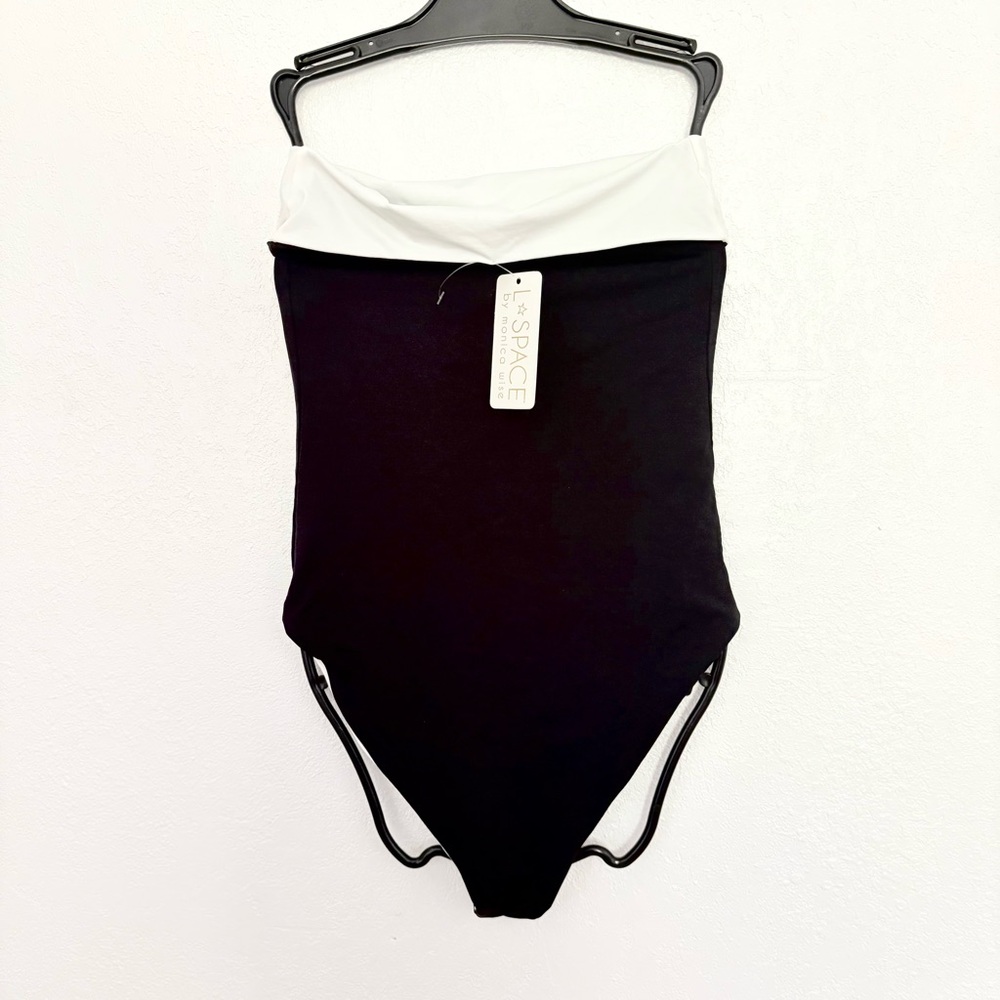 NWT L*Space Black and White Mustang Reversible One-Piece Swimsuit S - Picture 7 of 9